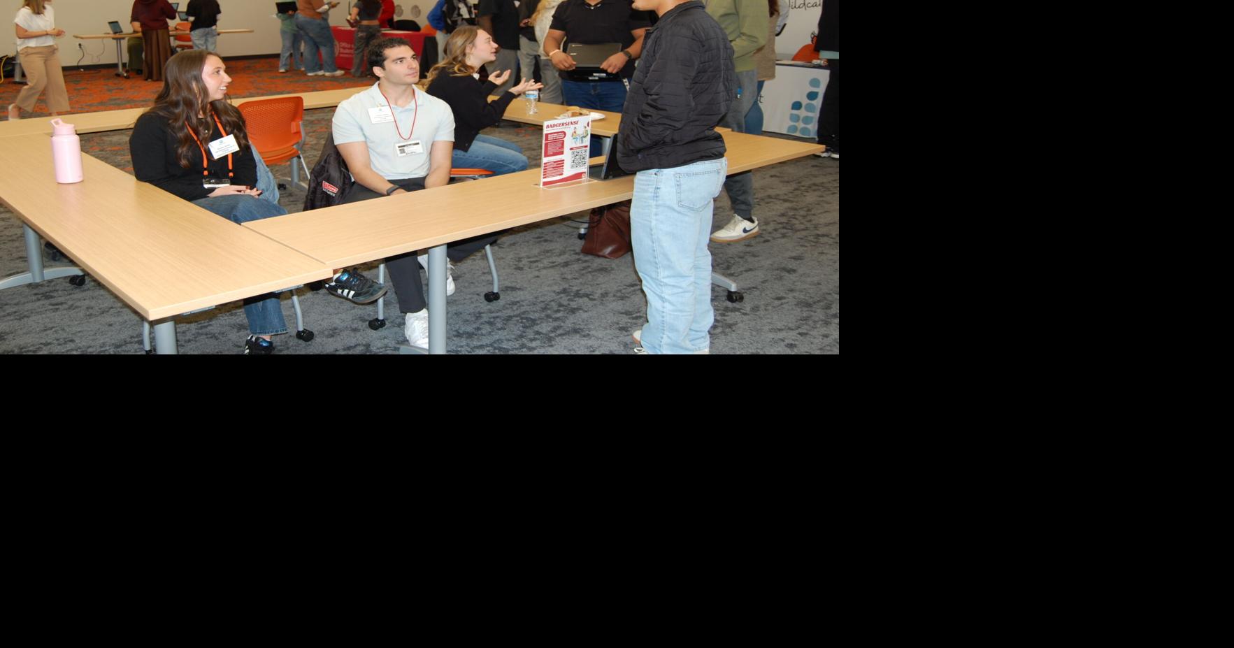 Reality Check: Verona DECA chapter holds personal finance event for juniors, seniors