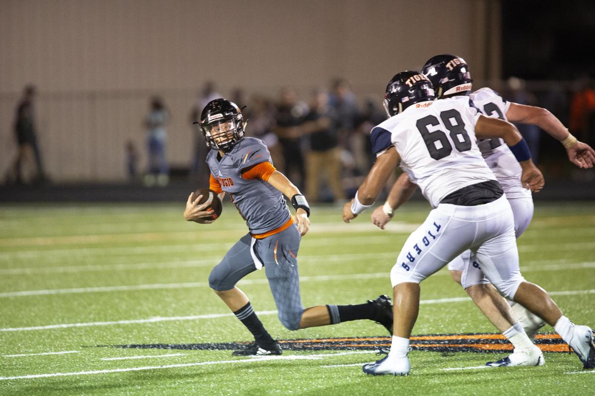 Gallery Goliad Vs Refugio Football Advosports