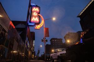'Neon bender' restores landmark M&M sign in Uptown Butte