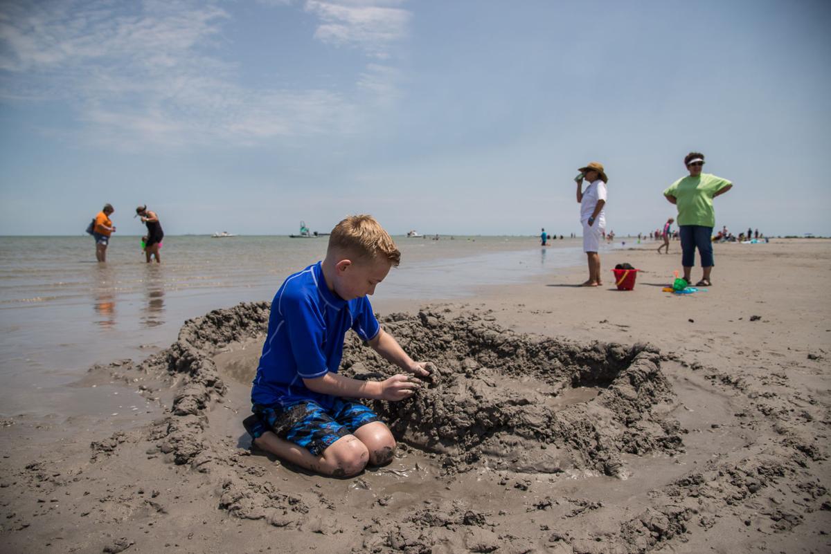 Front Beach in Port O'Connor brings tourists to town (w/video) Get