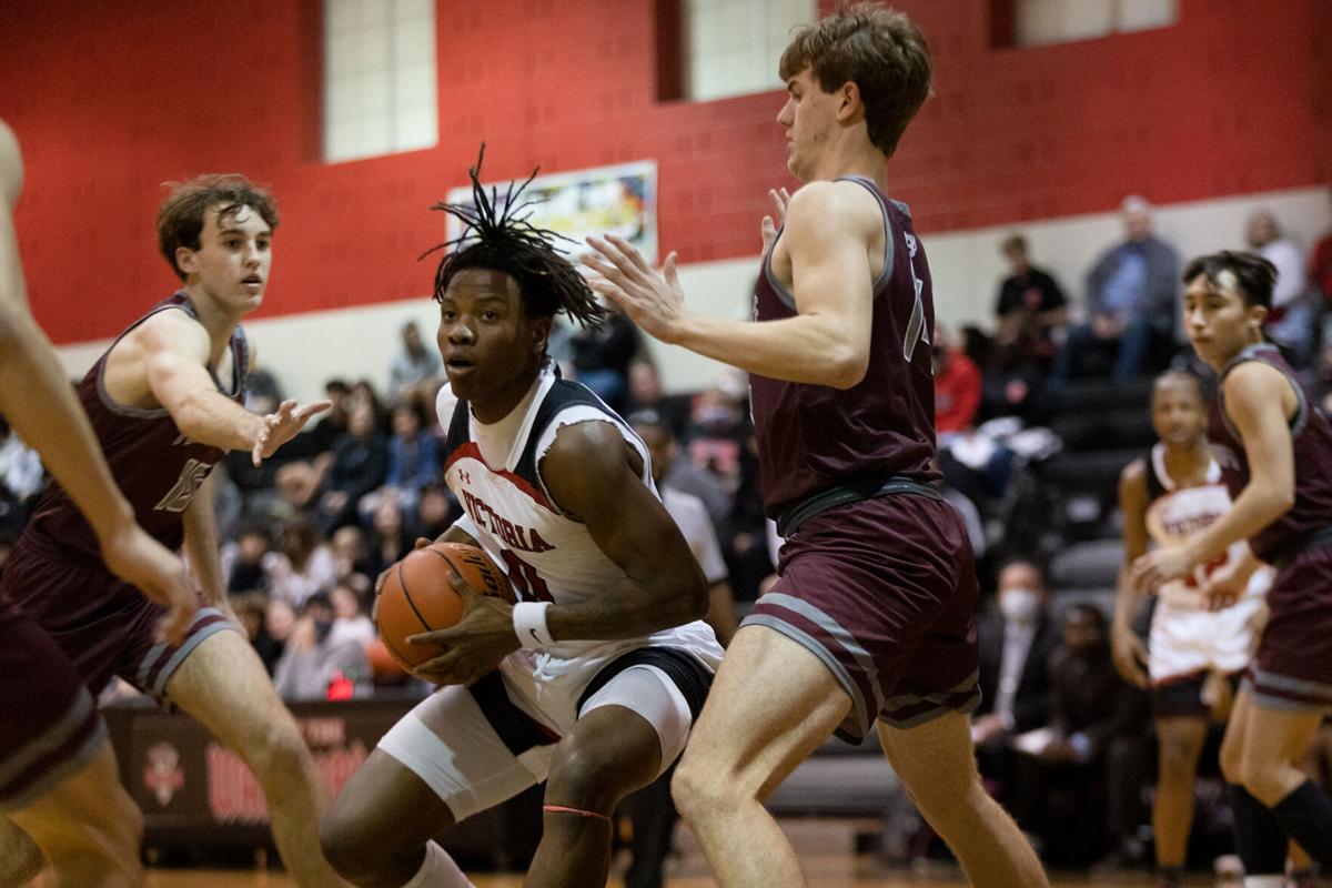 Victoria West vs. Flour Bluff boys basketball