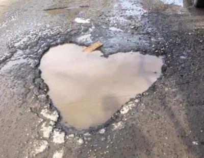 Seadrift streets are ready for Valentine’s Day