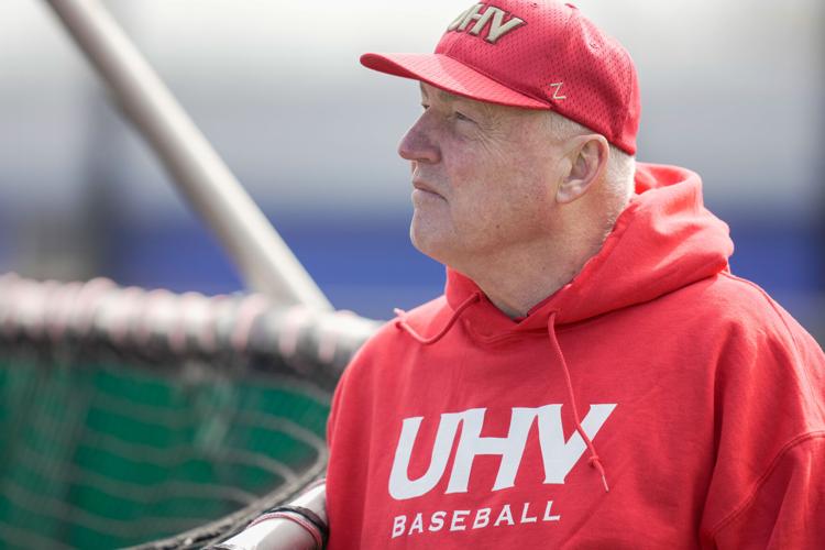 Former UHV coach Terry Puhl inducted into Astros Hall of Fame, Advosports