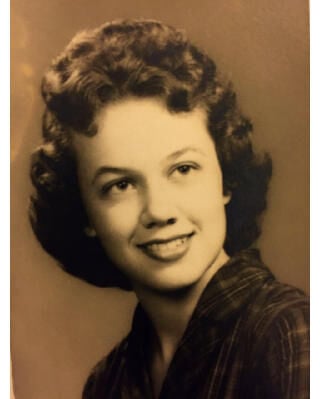 Elaine Graver Moon | Obituaries | Victoriaadvocate.com