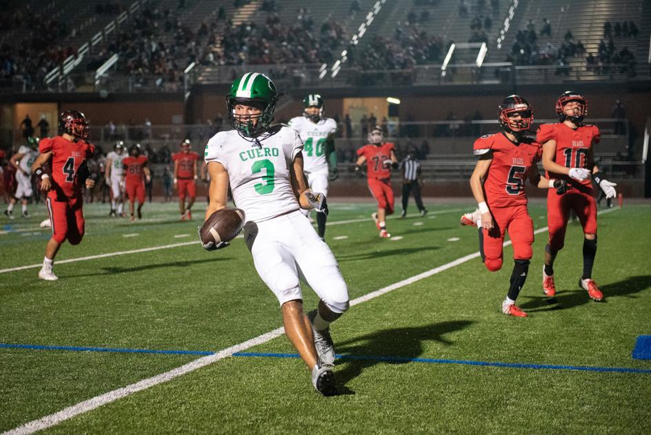Cuero Rolls Over Cc West Oso Advosports Victoriaadvocate Com