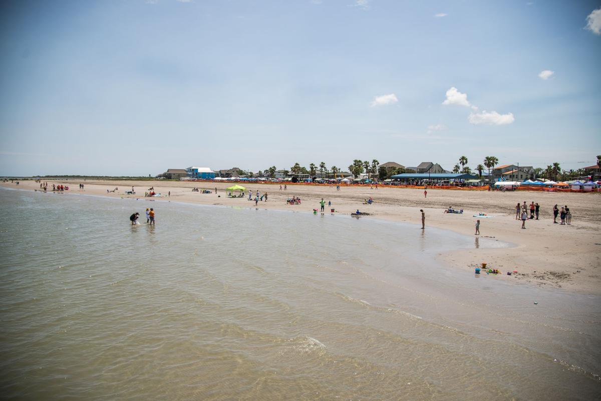Front Beach In Port O Connor Brings Tourists To Town W Video Get Out Victoriaadvocate Com
