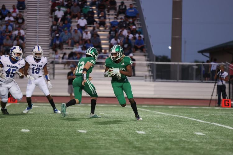 Cuero beats Yoakum in rivalry game Advosports