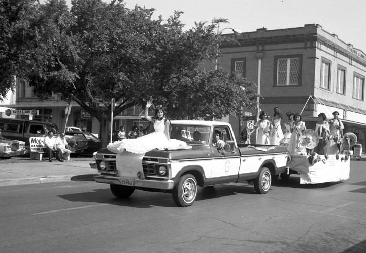 The History of Cinco de Mayo - YES! Magazine