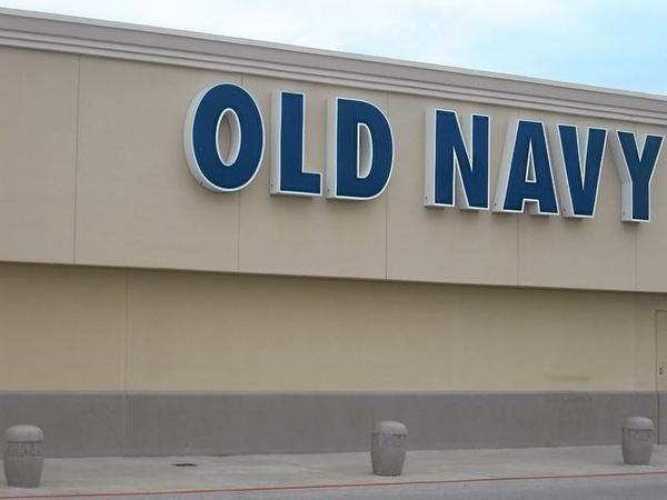 Old Navy To Close Victoria Mall Store Business