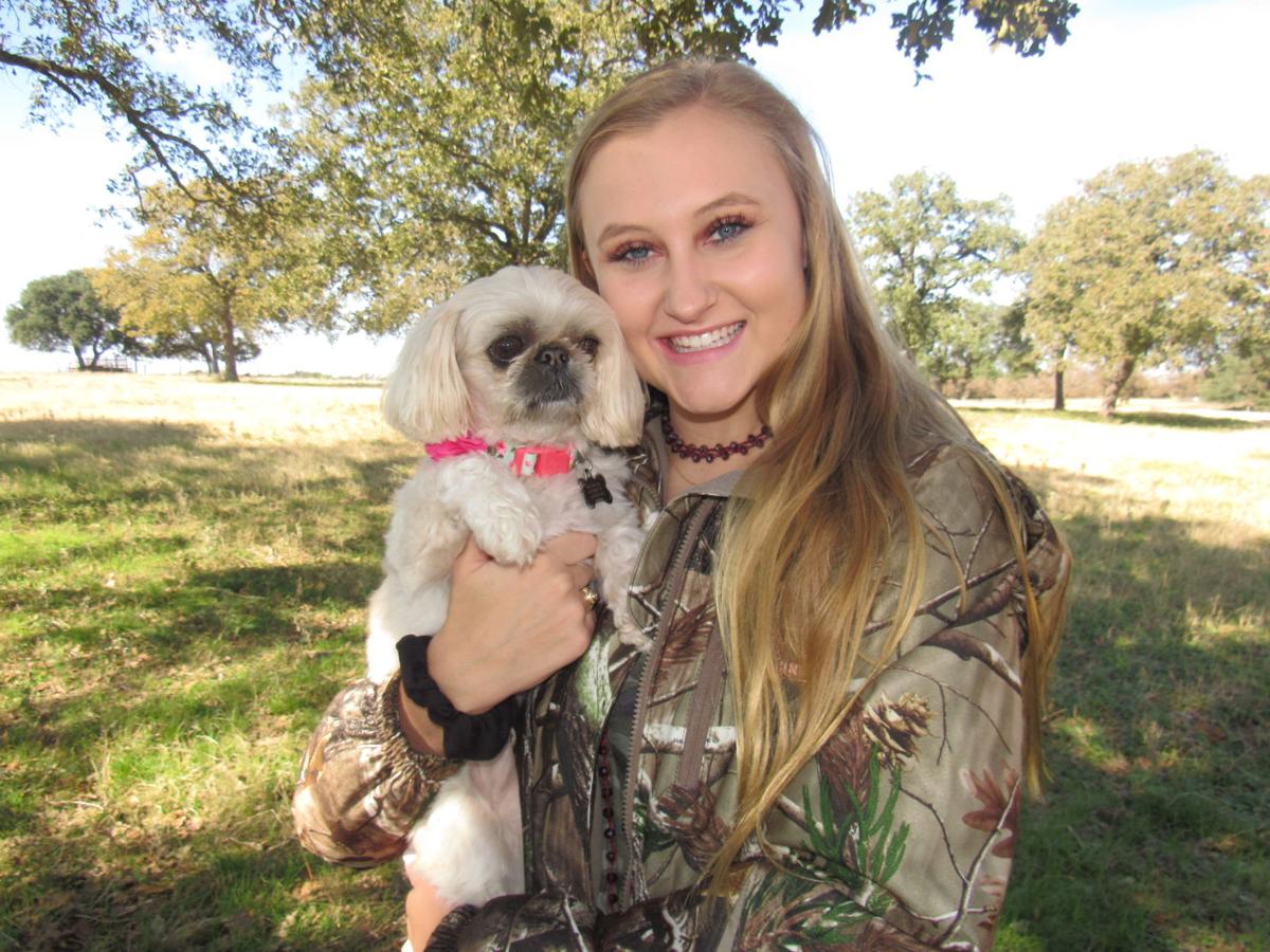 Owner-dog selfies: Sadie and Madi
