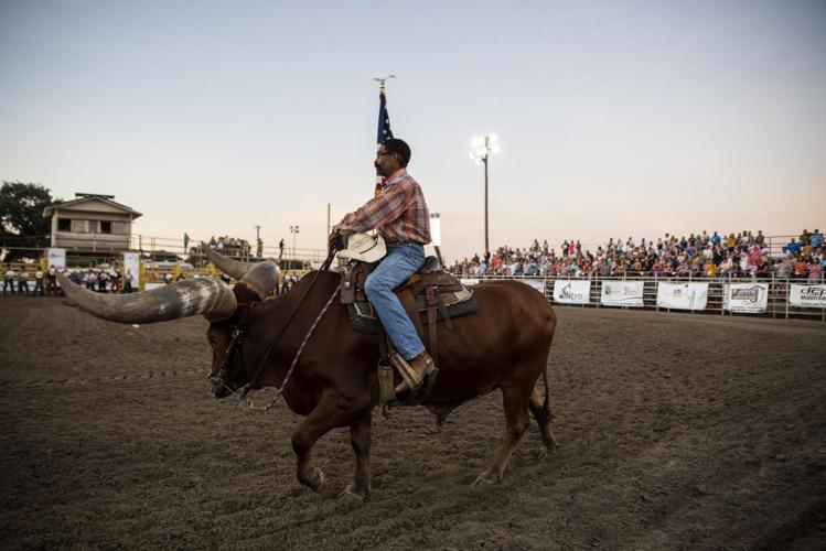 Bull riders help raise money for Goliad youths Local News Bull riders help raise money for Goliad youths Local News