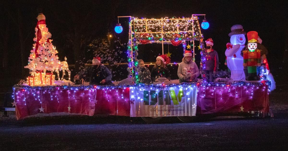 Christmas Parade of Lights returns to downtown Victoria Saturday Christmas Parade of Lights returns to downtown Victoria Saturday
