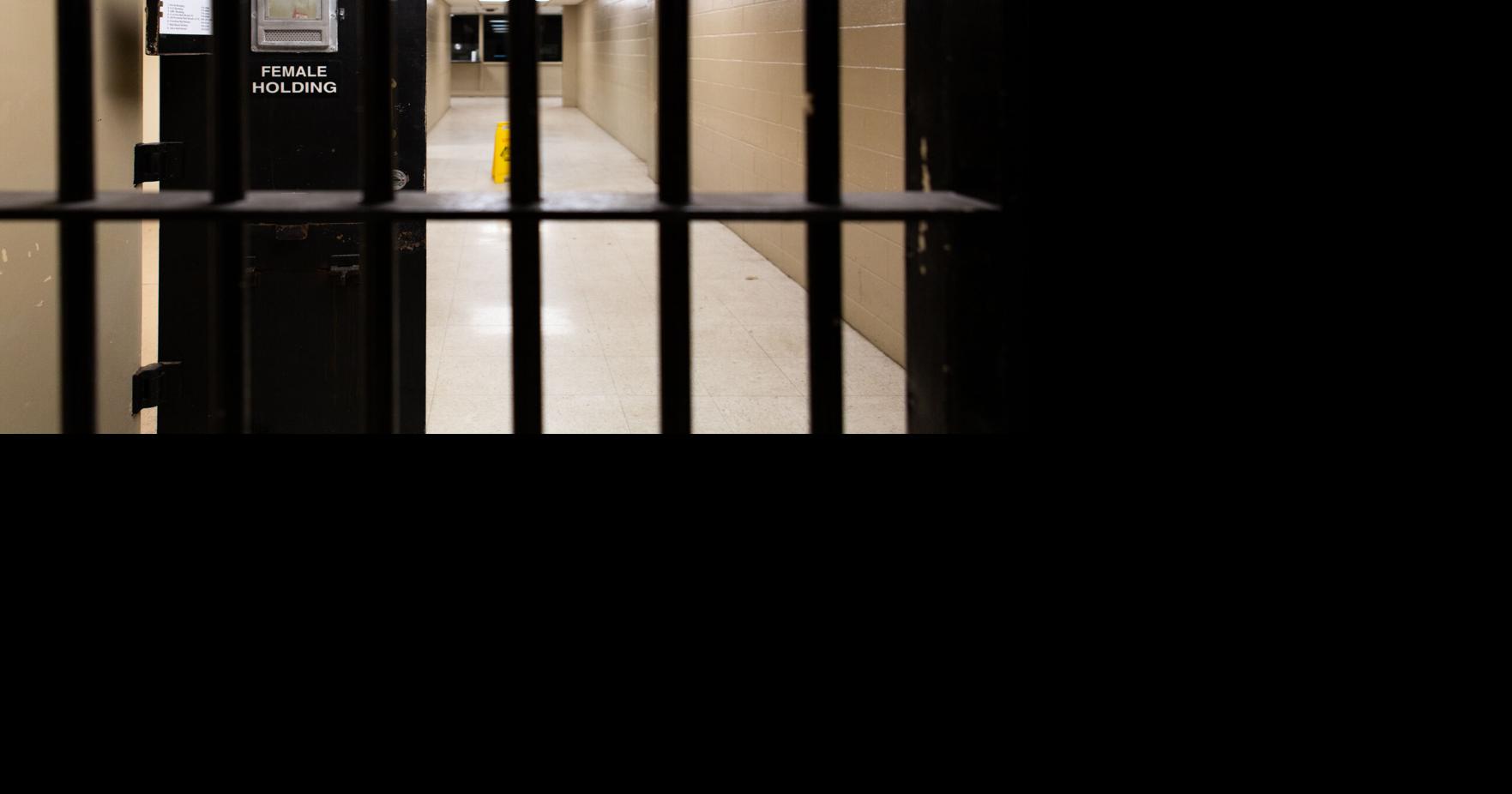 Victoria County agrees to house more federal inmates News