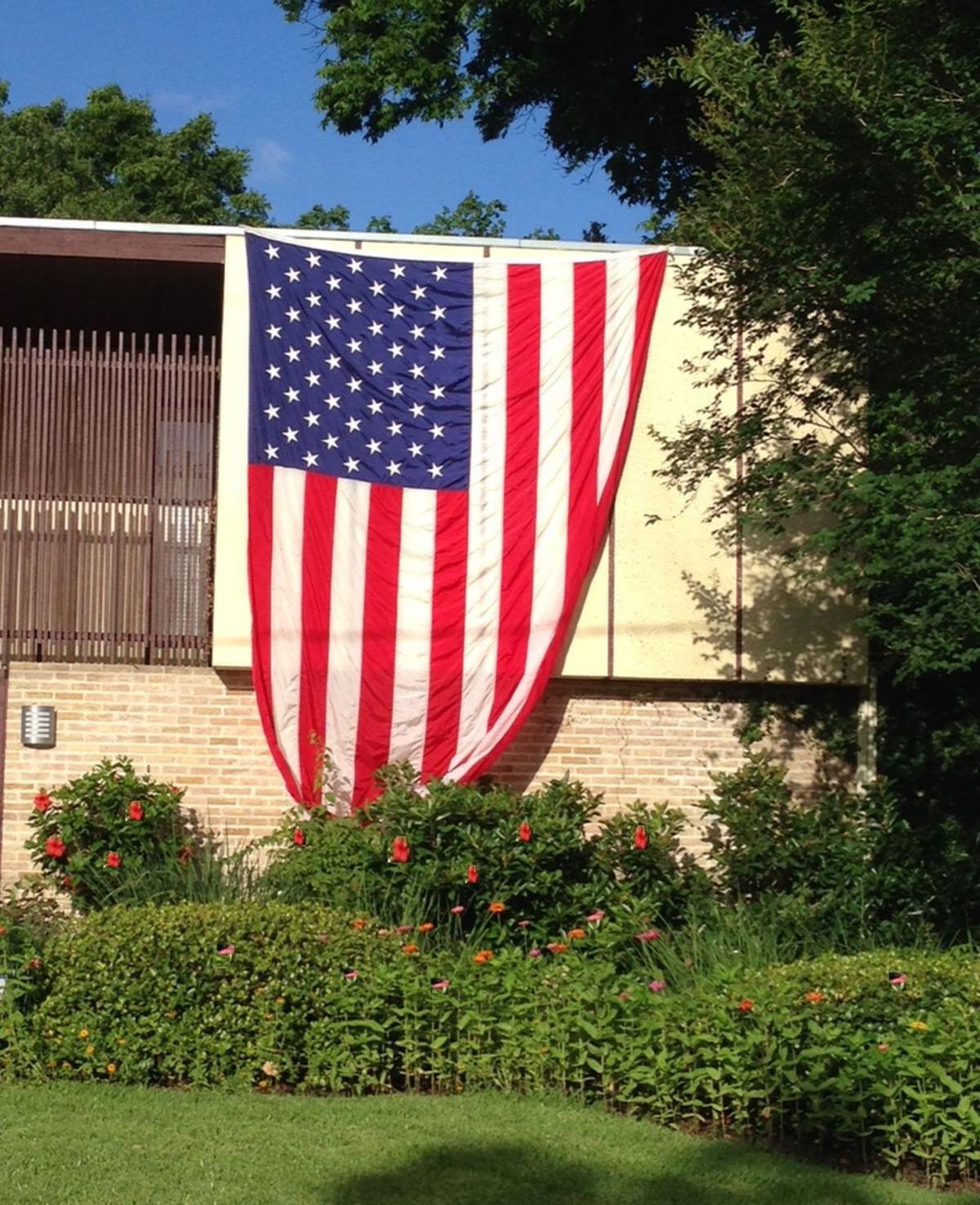 Old Glory Displayed In The Landscape Home And Garden Victoriaadvocate Com