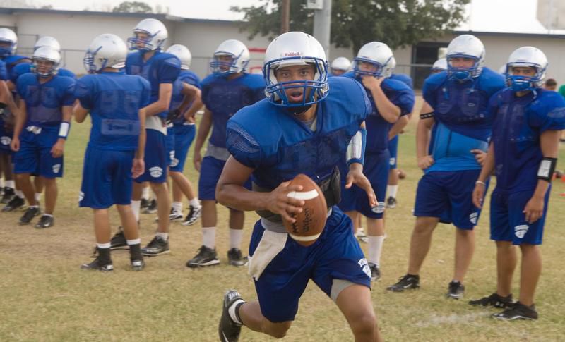 FOOTBALL 2011 PREVIEW: Yoakum wants to let play on field do all the ...