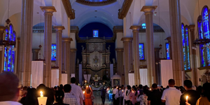 Hondureños celebran con devoción la Vigilia Pascual 2025