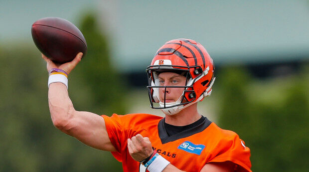 Bengals QB Joe Burrow carted off the practice field after calf injury