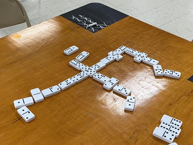 Students Keeping Dominoes Alive Premium Victoriaadvocate Com