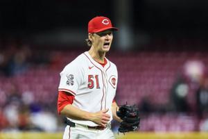 Scoreless streak snapped, Reds look for win against Brewers
