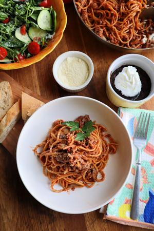 One-pot spaghetti makes inexpensive weeknight cooking a cinch
