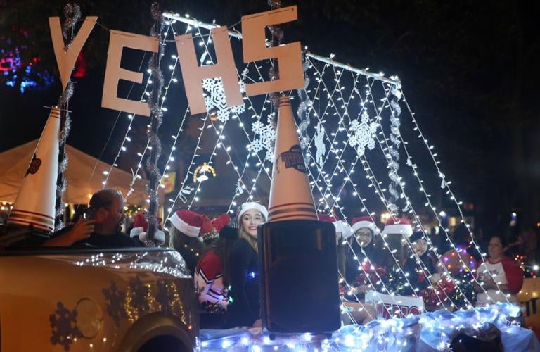 Christmas Parade of Lights returns to downtown Victoria on Saturday