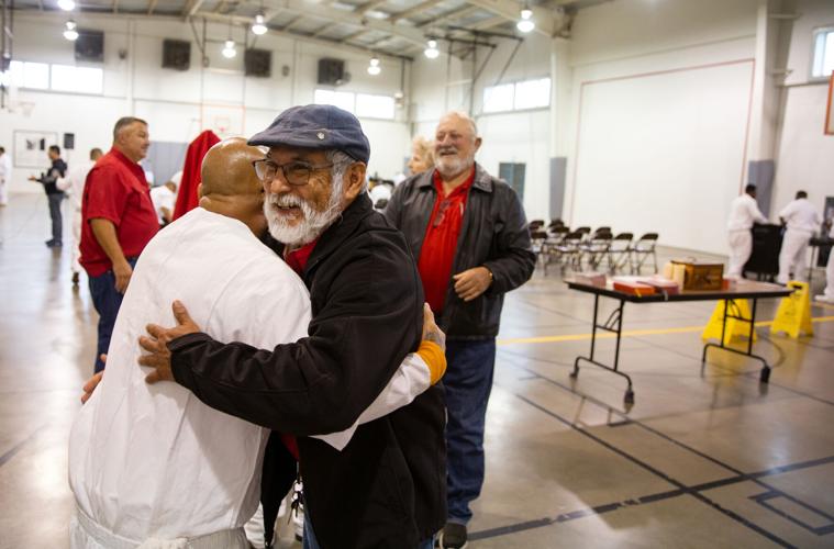 Gallery Inmates celebrate Holy Thursday in Cuero prison Photo