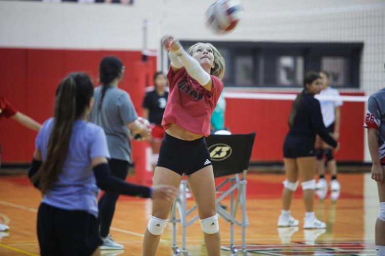 Victoria East Volleyball Practice