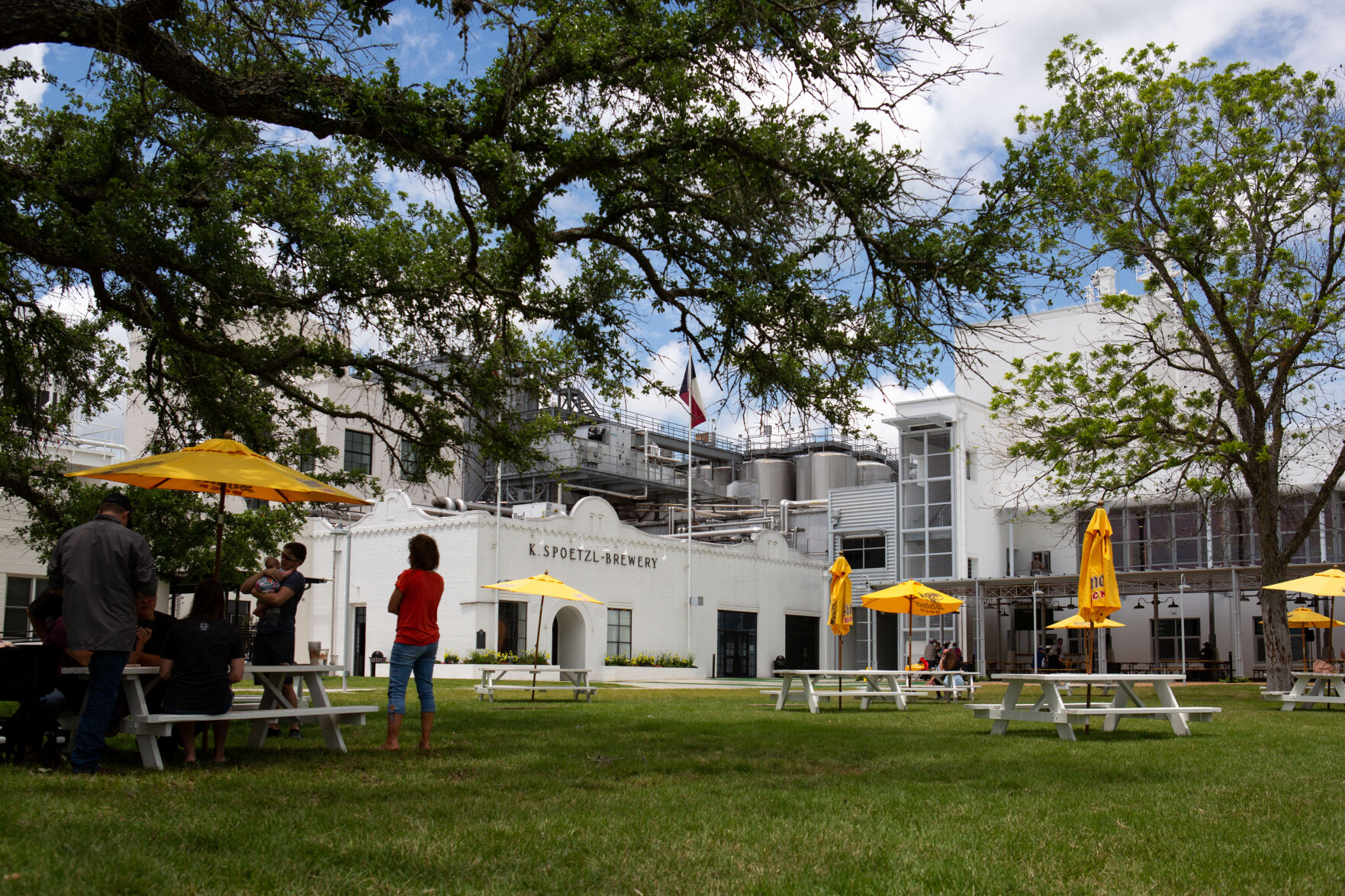 Shiner's Spoetzl Brewery Reopens For Tours | Premium | Victoriaadvocate.com