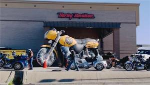 Texarkana police, TxDOT team up for motorcycle safety awareness ride