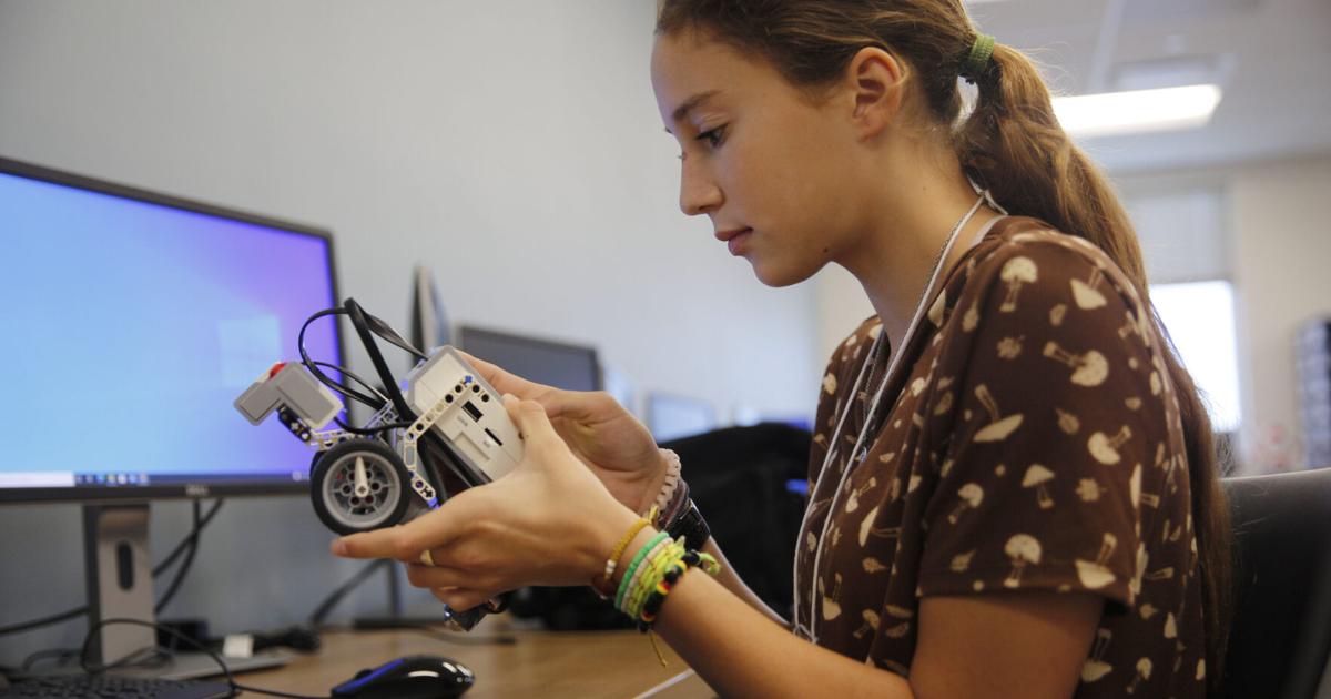 UHV Texas Women in Computing camp teaches programming to area girls | For Subscribers Only UHV Texas Women in Computing camp teaches programming to area girls | For Subscribers Only
