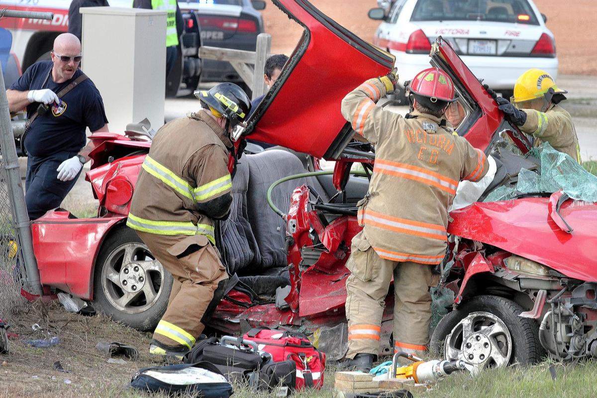 2 children die in wreck Local News