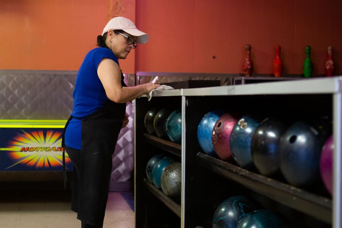 Raven's at the Woodlawn preps bowling alley to reopen