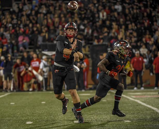 Quarterback Bailey Zappe Earns Invite to 2022 NFL Scouting Combine -  Western Kentucky University Athletics