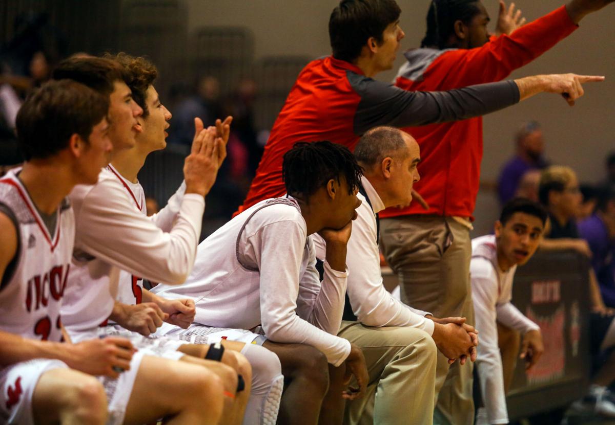 West S Erskine S Heart Remains In Coaching Advosports Victoriaadvocate Com