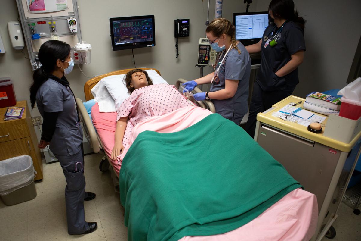 Simulations bring hands on learning to nursing program during pandemic |  Premium | victoriaadvocate.com