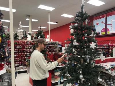 Self Made Christmas Decorations Deter Store Splurges Features