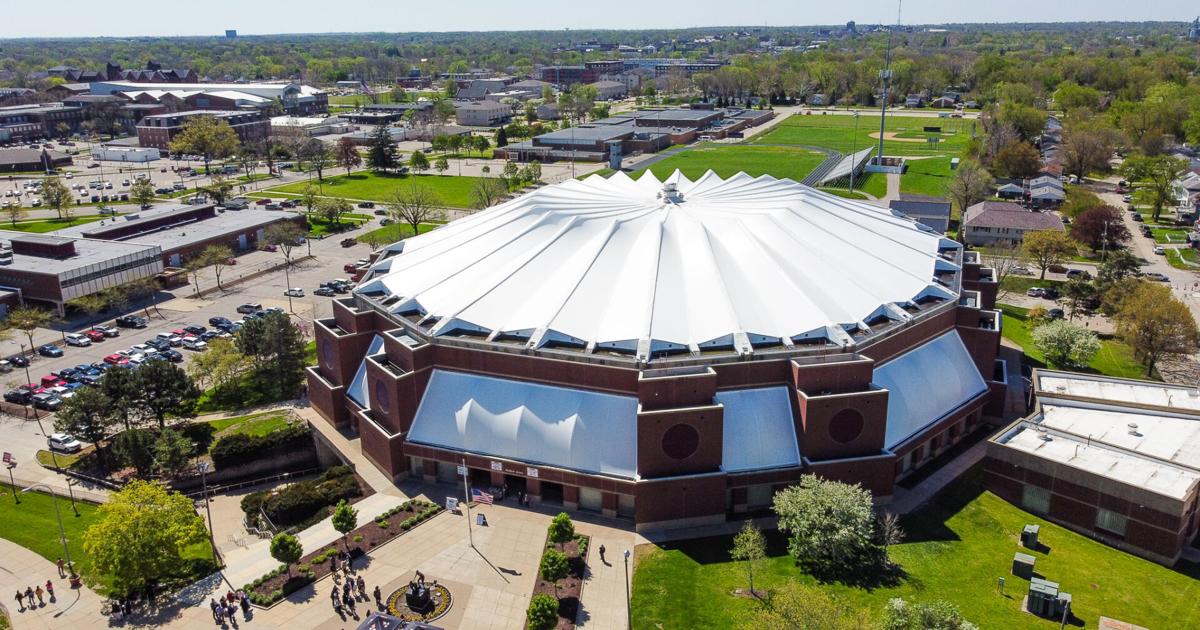 Redbird Arena set to CEFCU Arena Sports