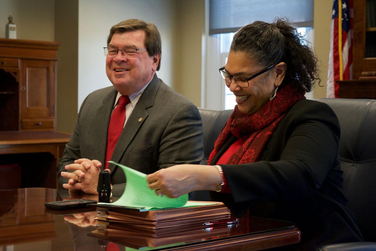 Huston_Doris and President Dietz (3)