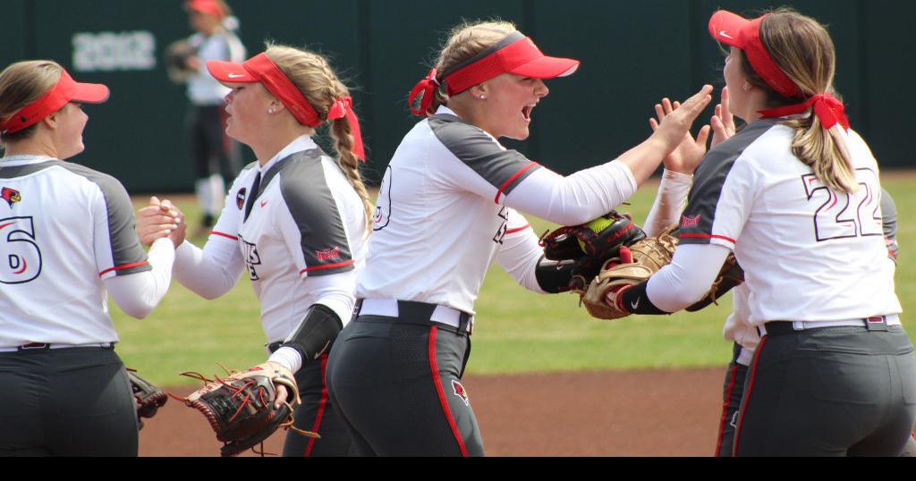 Softball extends winning streak to seven over Valley foe Indiana State