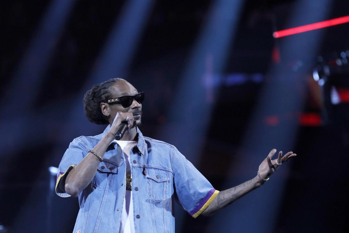 Stage Set For Snoop Dogg Tonight At Corn Crib News