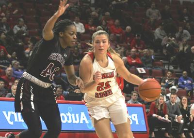 Illinois State Takes Down Southern On Senior Night 66 56 Sports