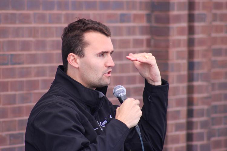 Charlie Kirk creates a stir at Illinois State University with open  discussion | News | videtteonline.com