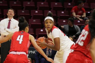 Women S Basketball Handles Austin Peay At Home Sports