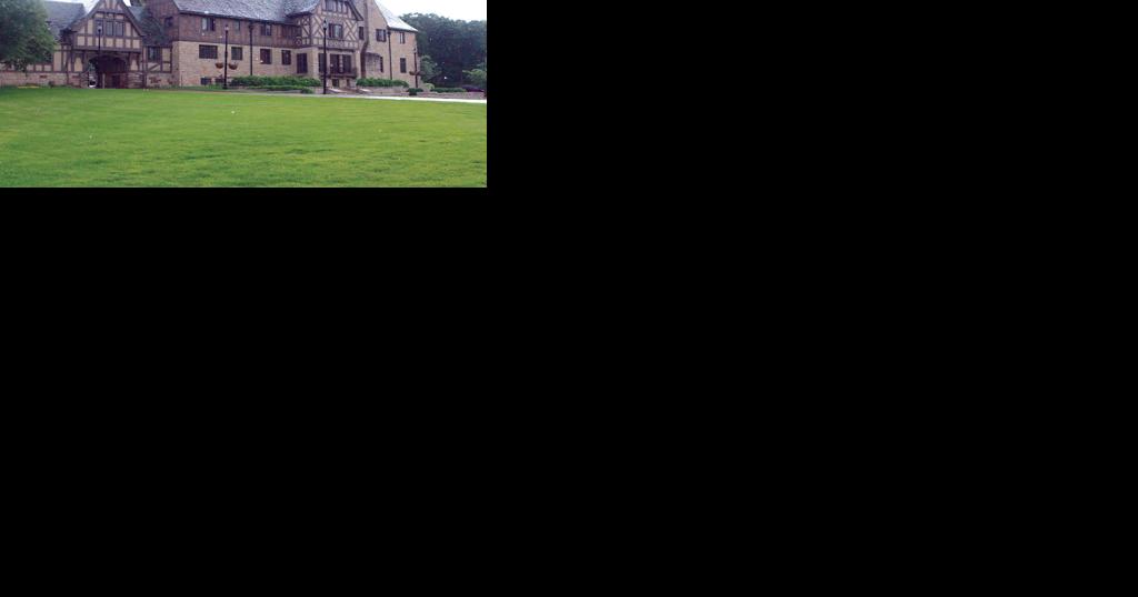 Historical Ewing Manor offers free tours every Monday through September - Vimarsana News