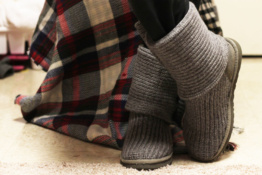 shoes that keep your feet warm