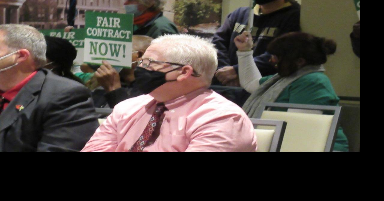 Members of AFSCME union protest for better wages at ISU Board of ...