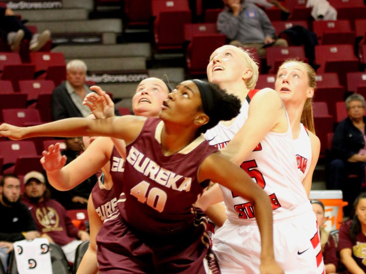 Isu Women Down Red Devils In Exhibition Sports Videtteonline Com