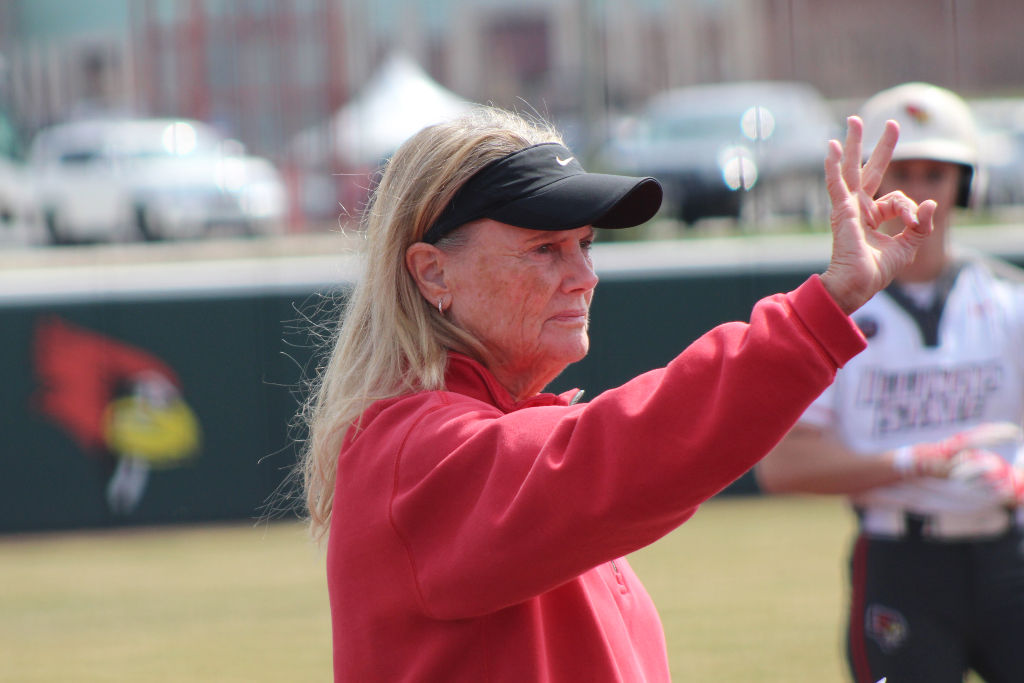 Softball_Head Coach Melinda Fischer