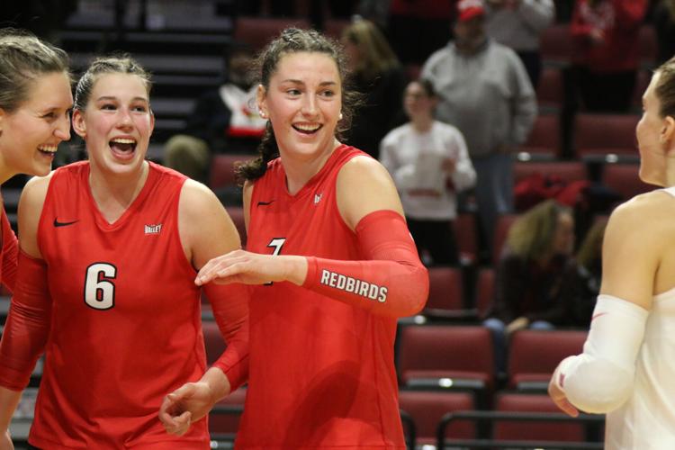 Gallery: ISU volleyball sweeps Murray State for sixth straight win ...