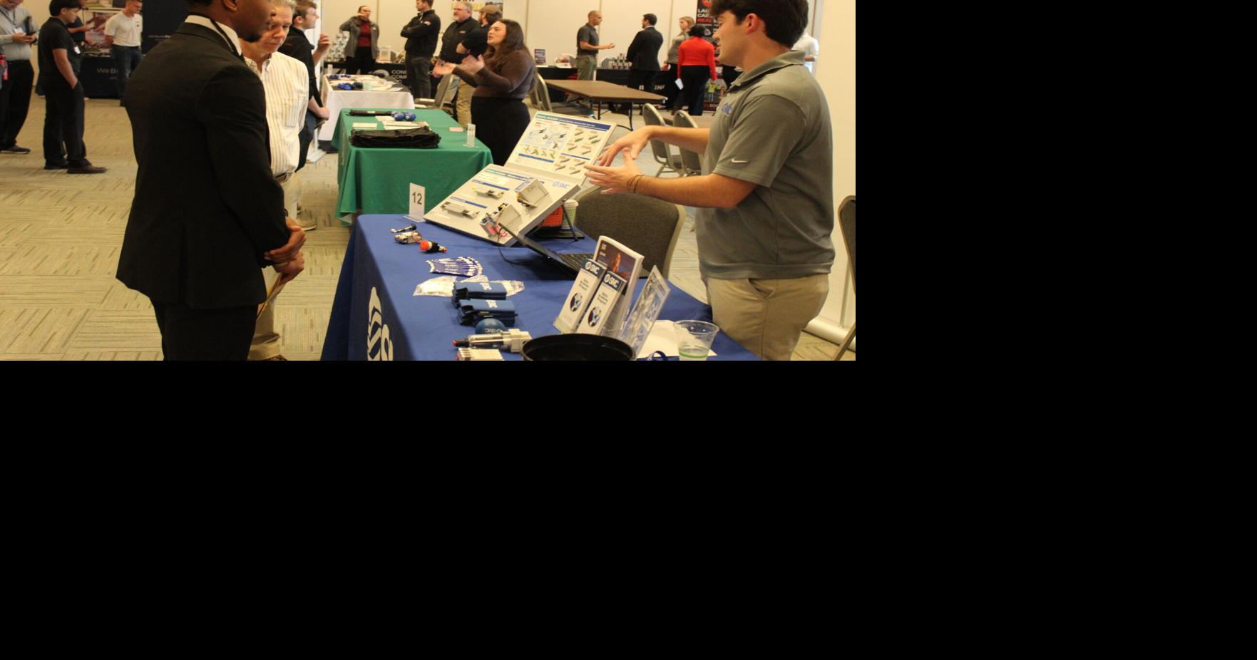 Students at Engineering Technology Career Fair engage with industry professionals